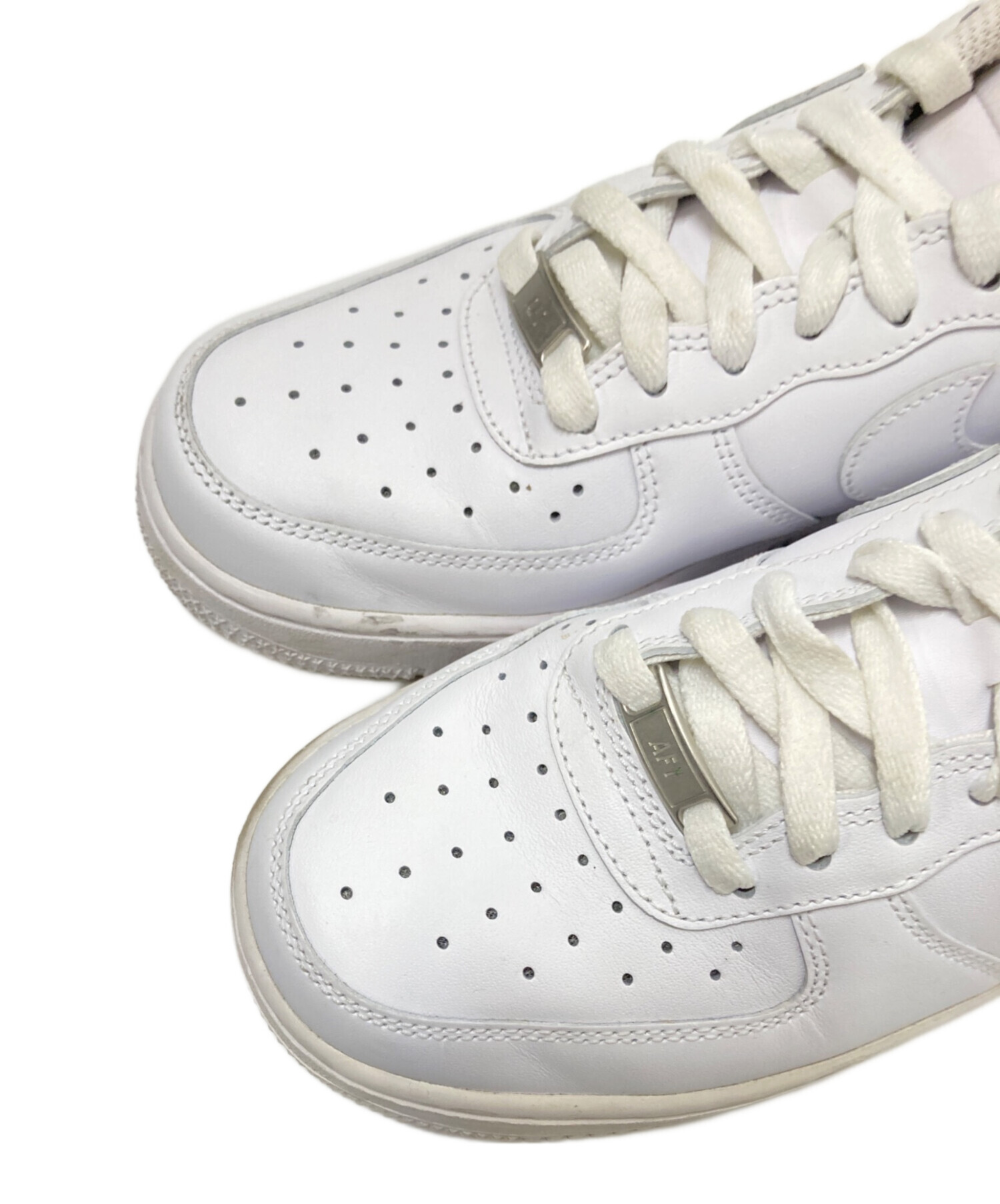 中古・古着通販】NIKE (ナイキ) WMNS AIR FORCE 1 07 ホワイト サイズ 