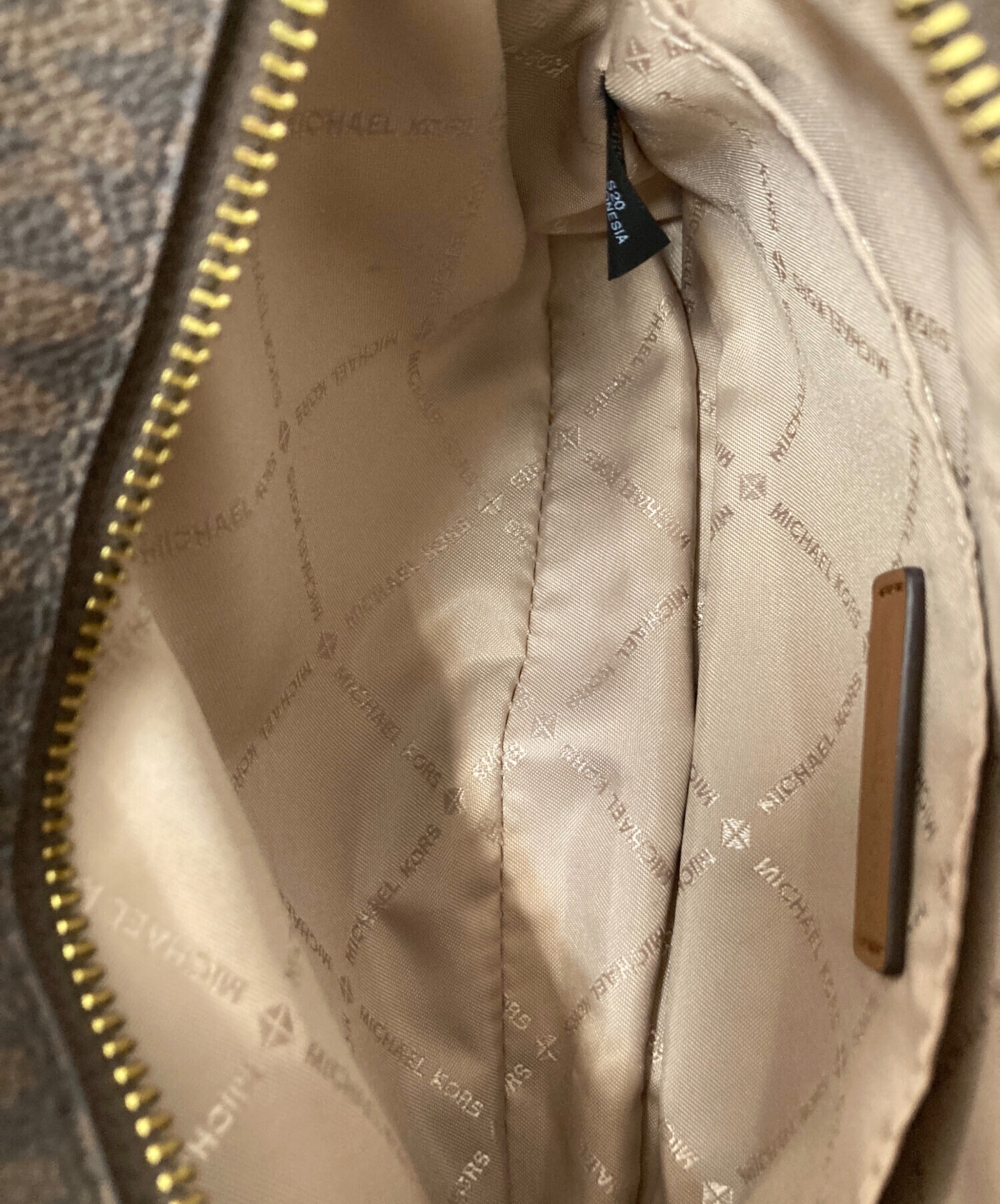 中古・古着通販】MICHAEL KORS (マイケル・コース) ショルダーバッグ