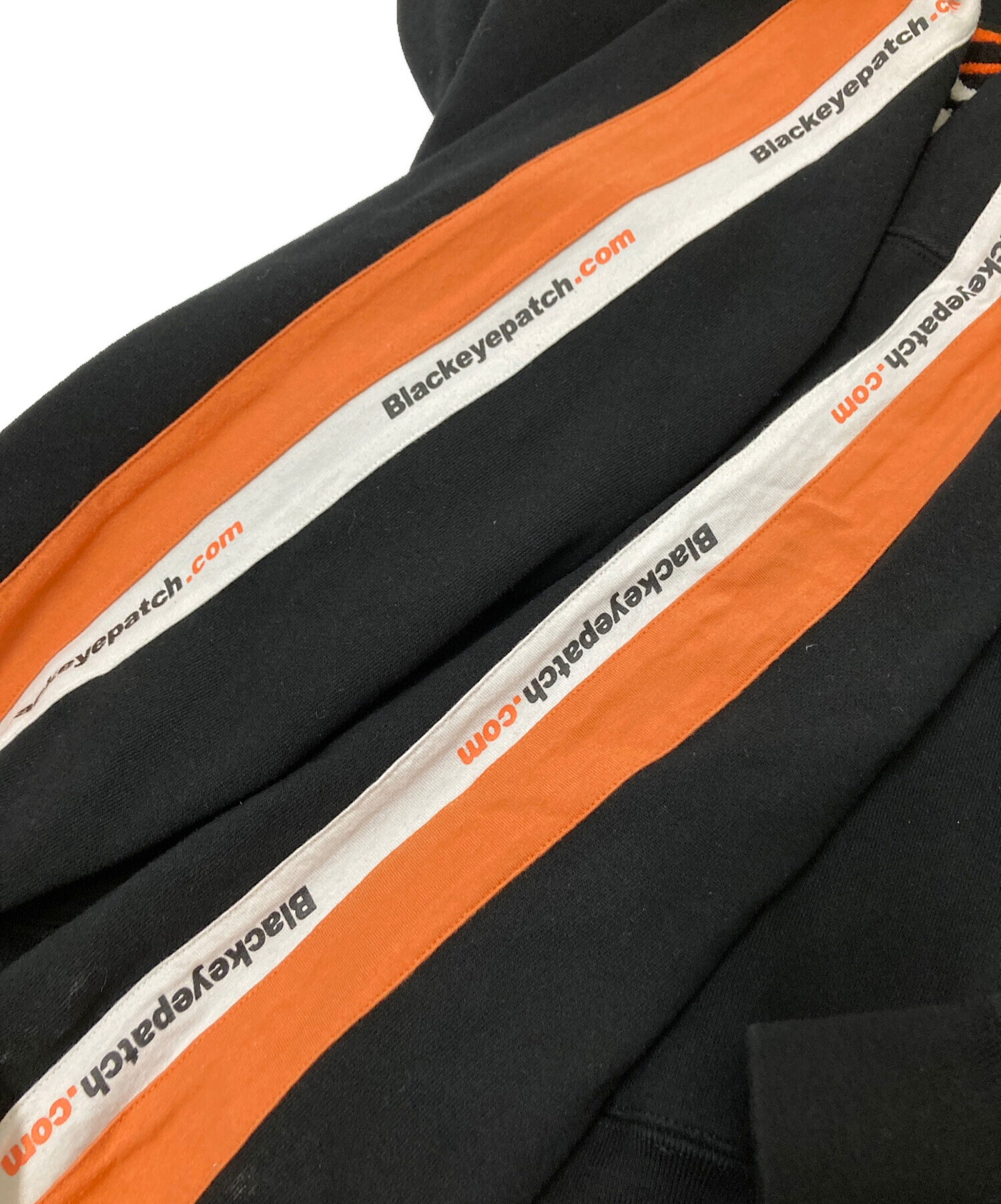 中古・古着通販】BlackEyePatch (ブラックアイパッチ) ジップパーカー