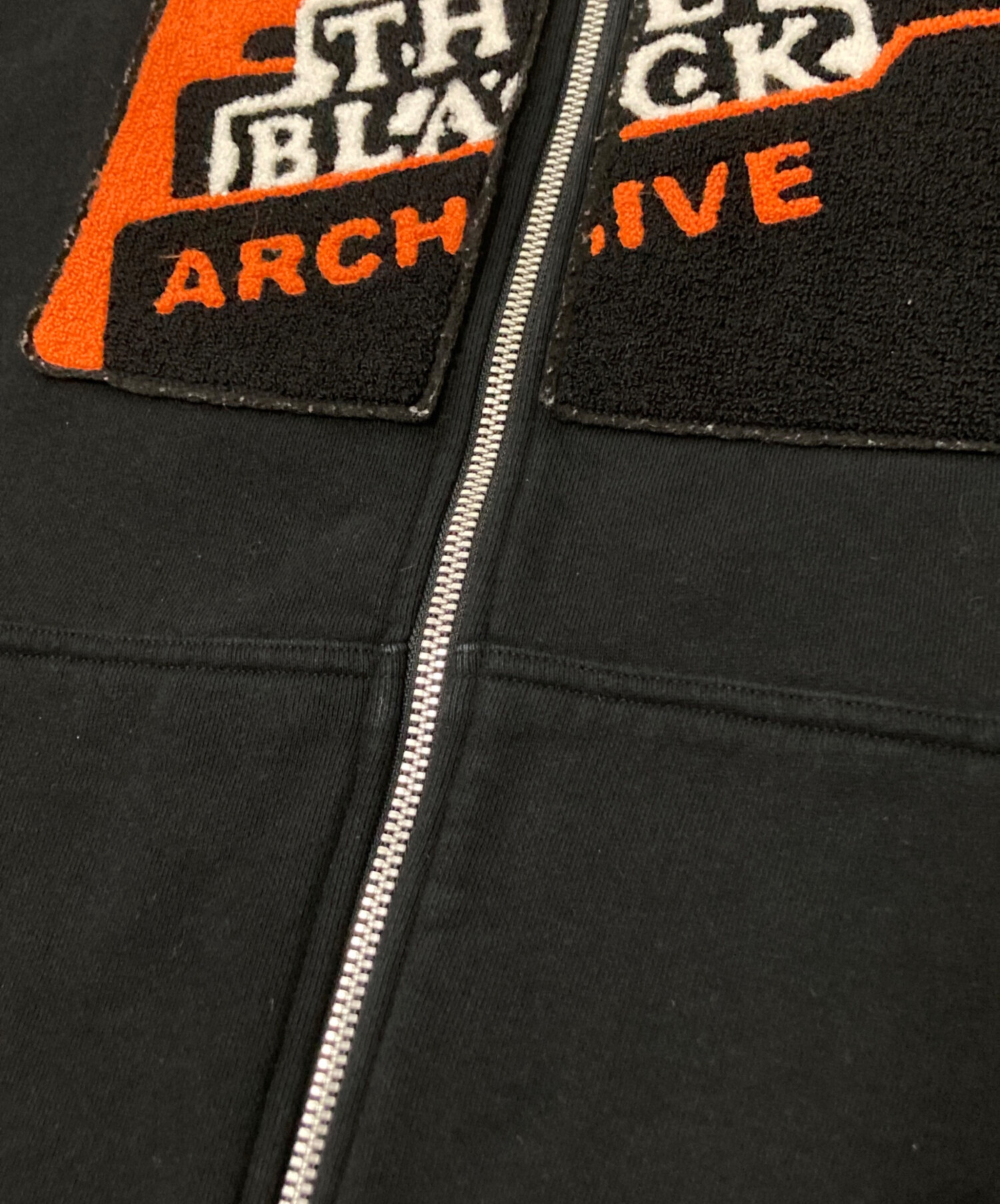 中古・古着通販】BlackEyePatch (ブラックアイパッチ) ジップパーカー