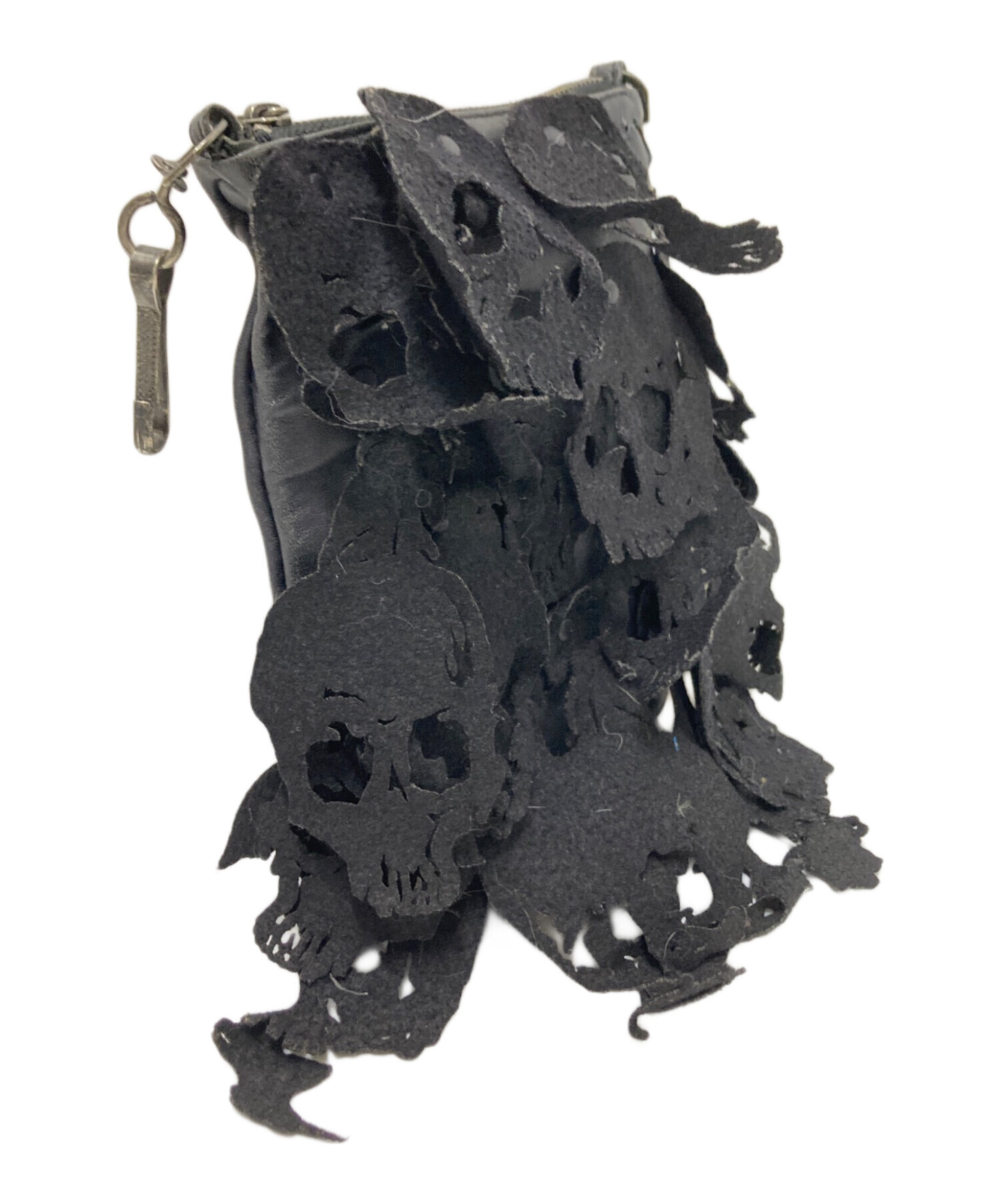 希少品一点限り　アンダーカバー　undercover スカル稲妻デザイン匿名配送 中古・古着通販】UNDERCOVER (アンダーカバー) スカルフェルトポーチ