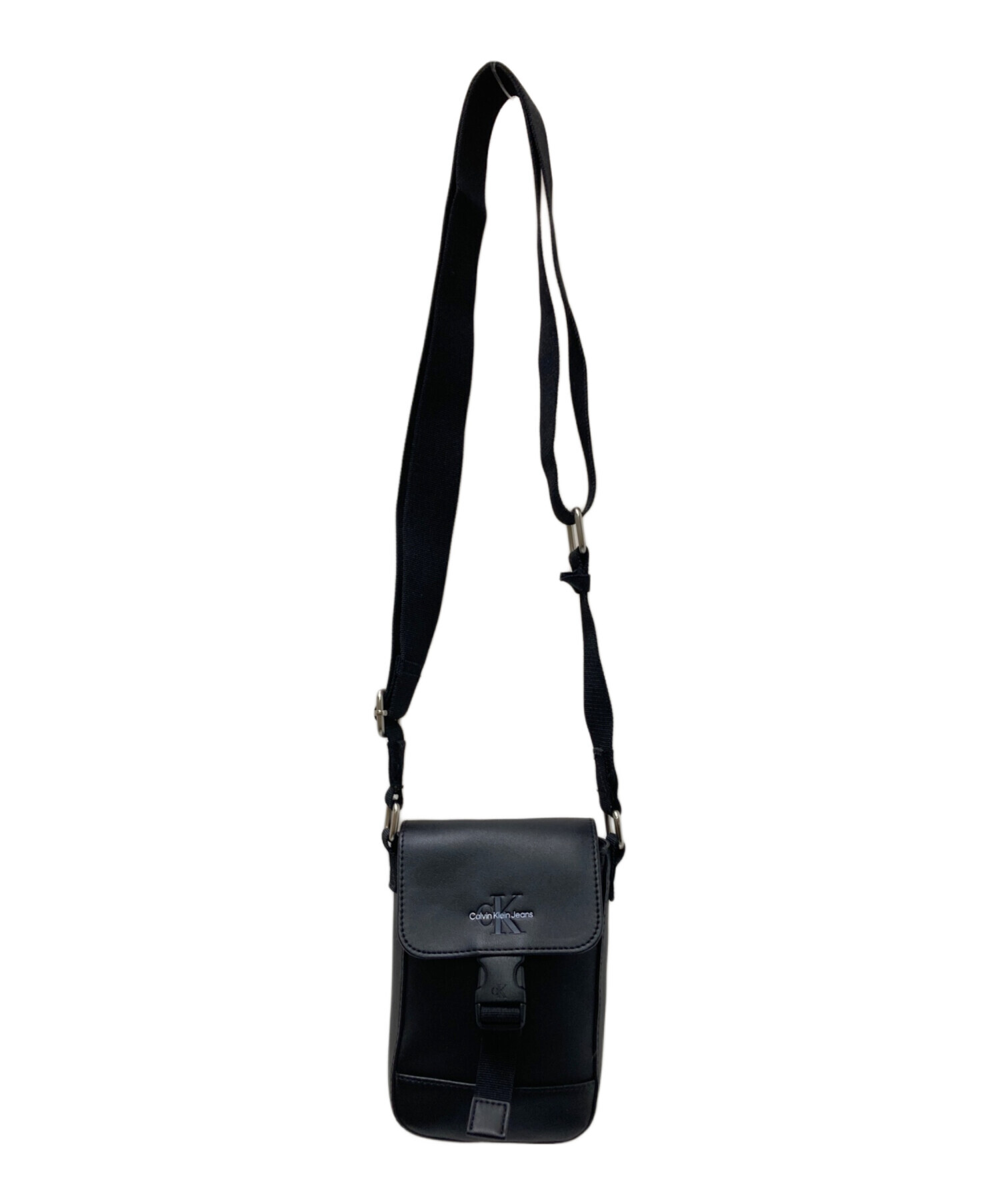 中古品　ショルダー　ブラック×シルバー金具　ポーチ付き　大きめサイズ 中古・古着通販】ck Calvin Klein (シーケーカルバンクライン