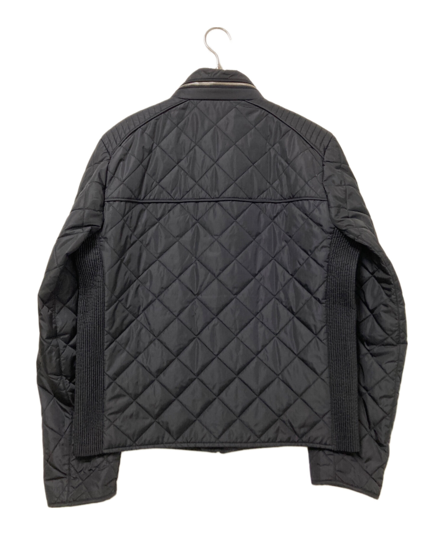中古・古着通販】PRADA (プラダ) トライアングルプレートキルティング