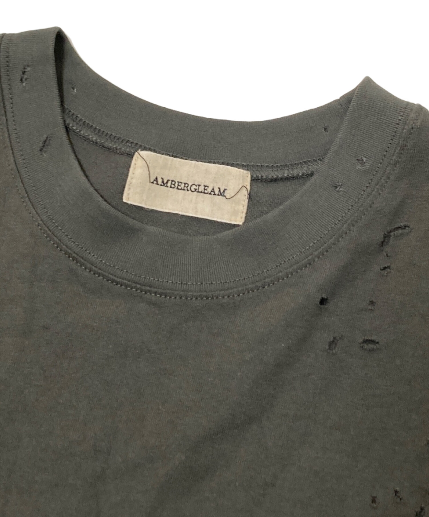 中古・古着通販】AMBERGLEAM (アンバーグリーム) ダメージロゴTシャツ