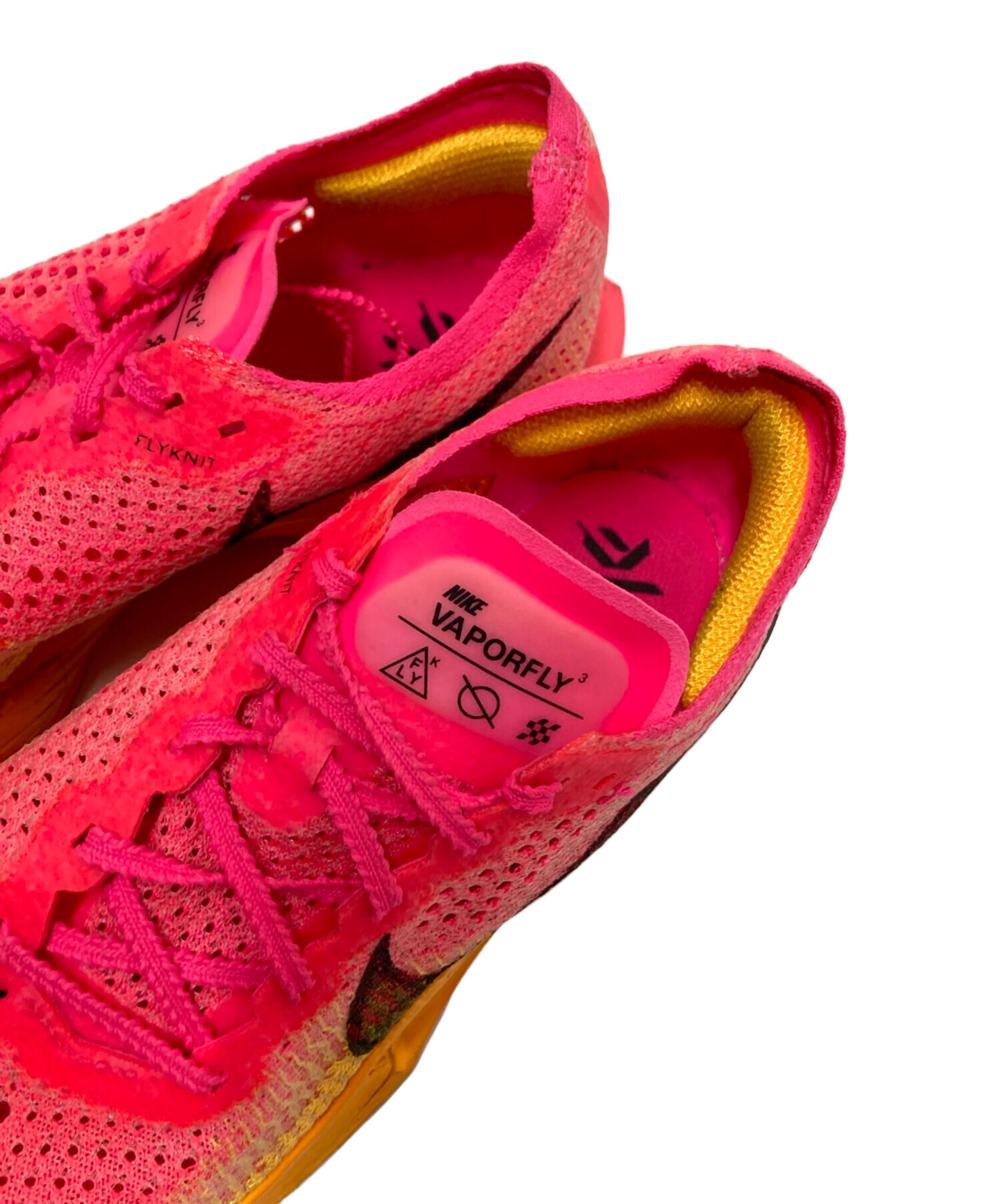 中古・古着通販】NIKE (ナイキ) ZOOMX VAPORFLY NEXT% 3 ピンク サイズ