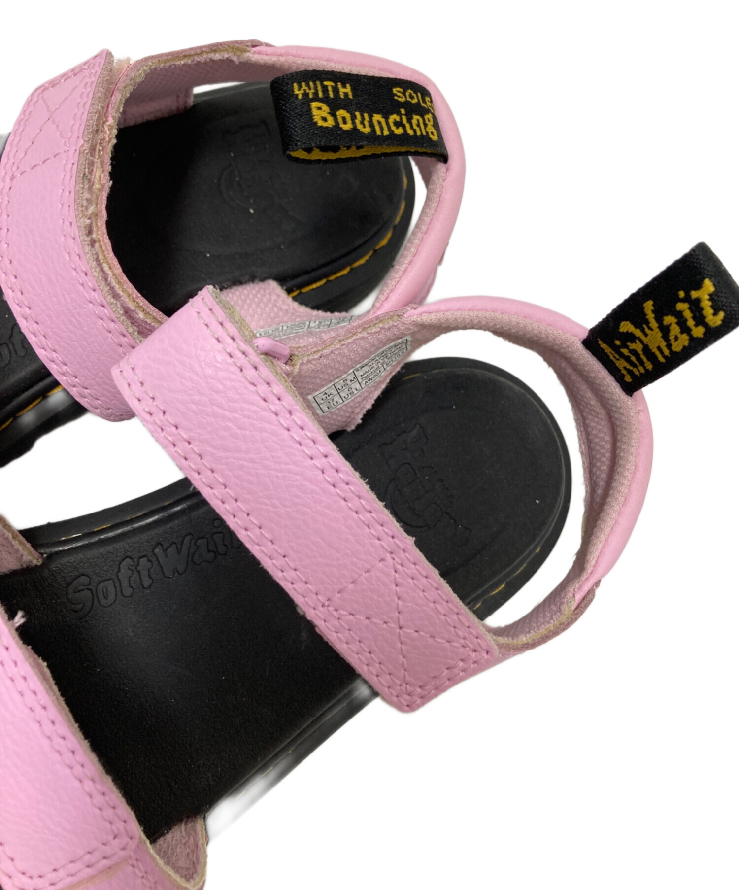 ドクターマーチン サンダル ピンク　大幅値下げ 中古・古着通販】Dr.Martens (ドクターマーチン) ストラップサンダル