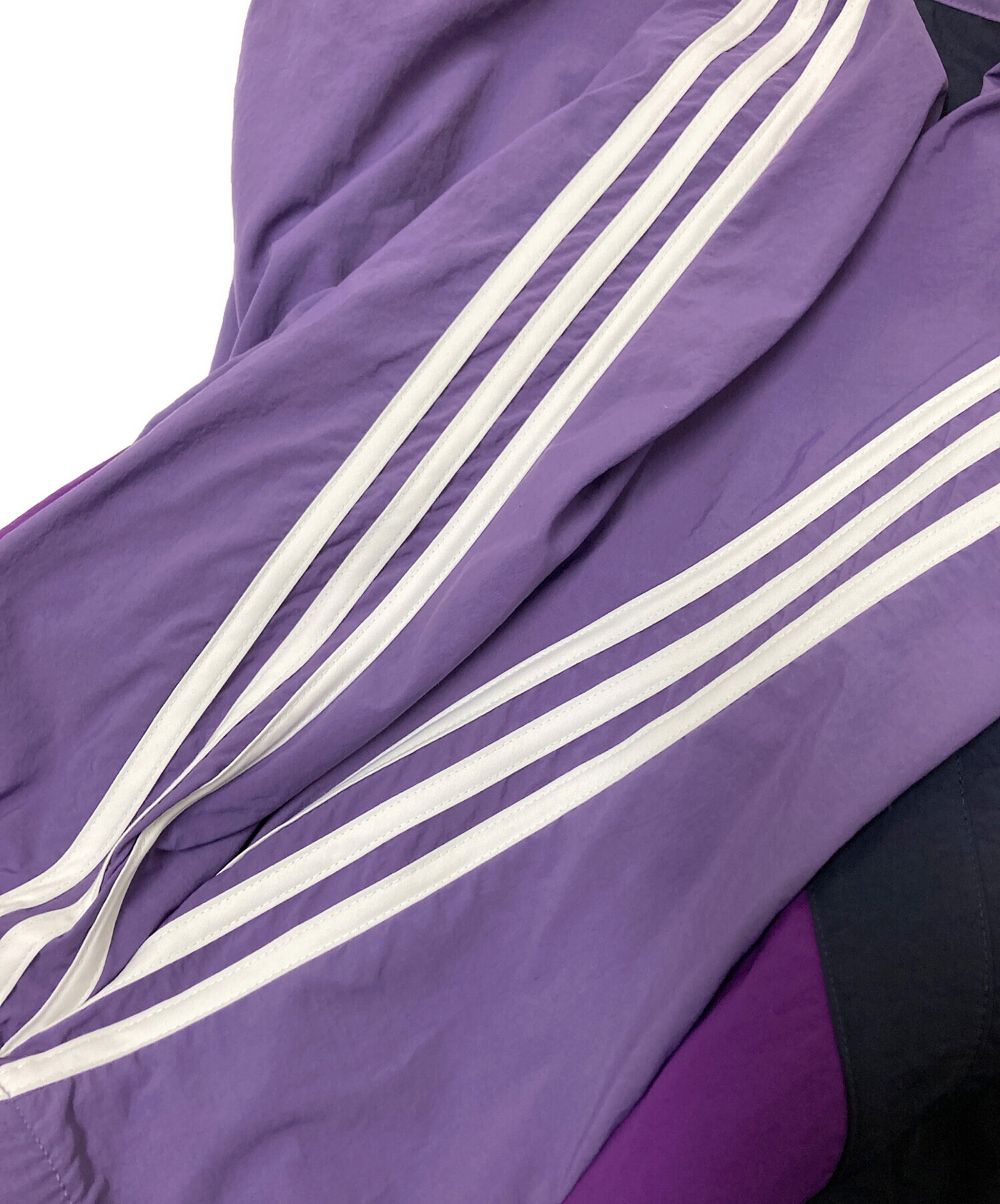 中古・古着通販】adidas (アディダス) Off Center Windbreaker