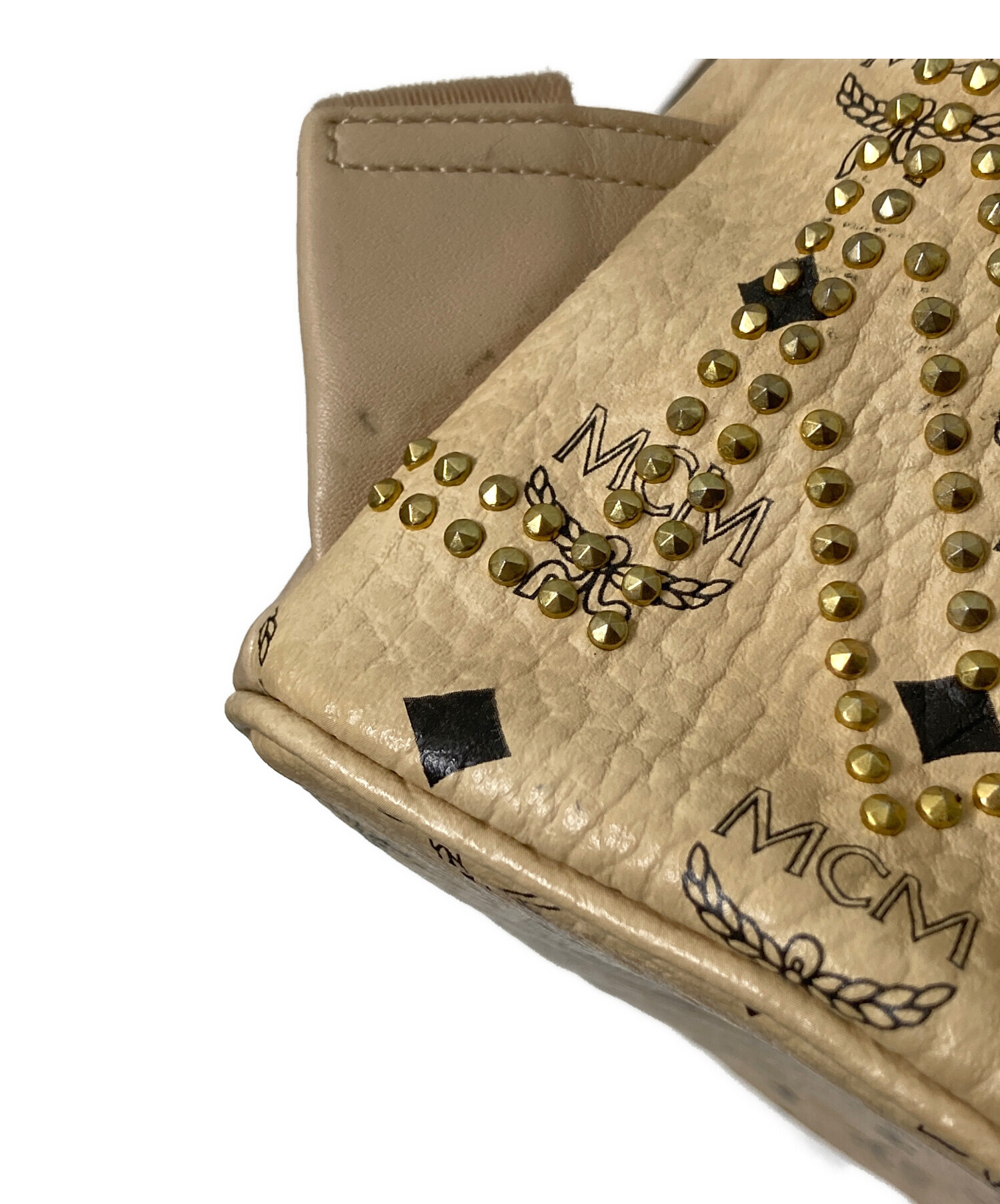 中古・古着通販】MCM (エムシーエム) スタッズリュック ベージュ