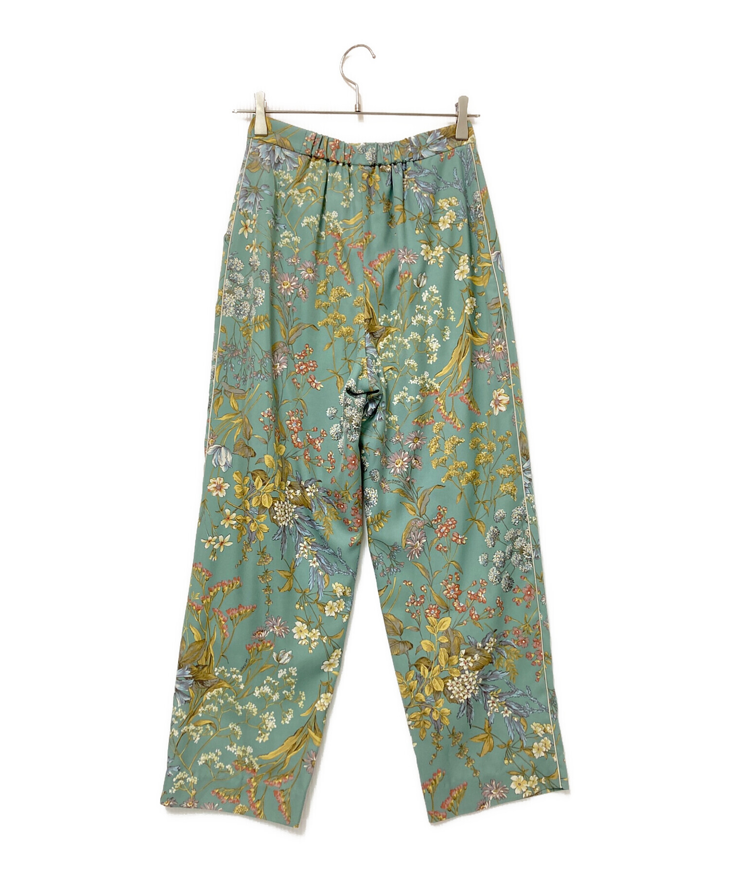 【新品】ロイスクレヨン　ソフトカーゴパンツ 中古・古着通販】Lois CRAYON (ロイスクレヨン) 花柄パンツ グリーン