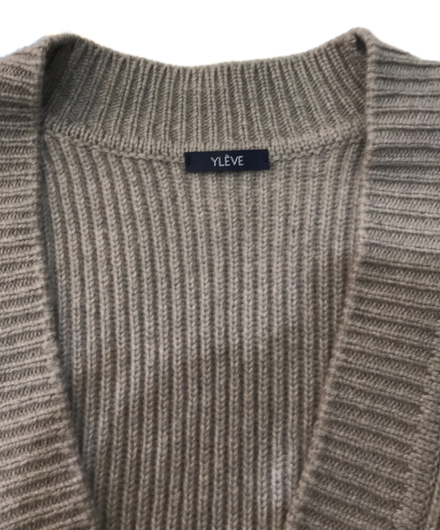 美品 YLEVE イレーヴ EX FINE MERINO WOOL Vネック ニットベスト プルオーバー 168-1260051 F グレージュ レディース 古着 中古 USED 美品 YLEVE イレーヴ EX FINE MERINO WOOL Vネック ニットベスト プル