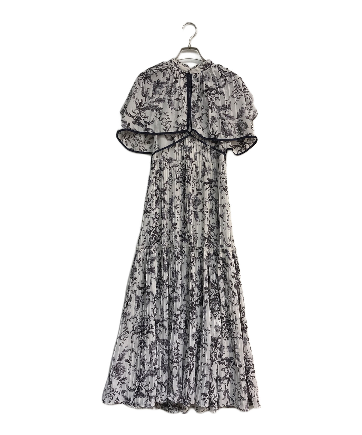 SNIDEL プリーツワンピース　スナイデル 中古・古着通販】Snidel (スナイデル) プリーツワンピース SWFO232010