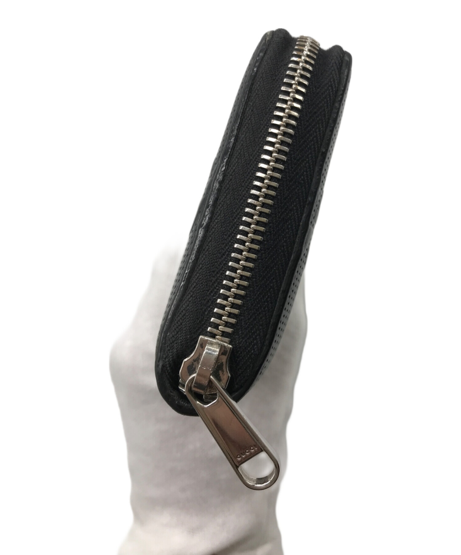 中古・古着通販】GUCCI (グッチ) GGエンボス ラウンドファスナー財布 