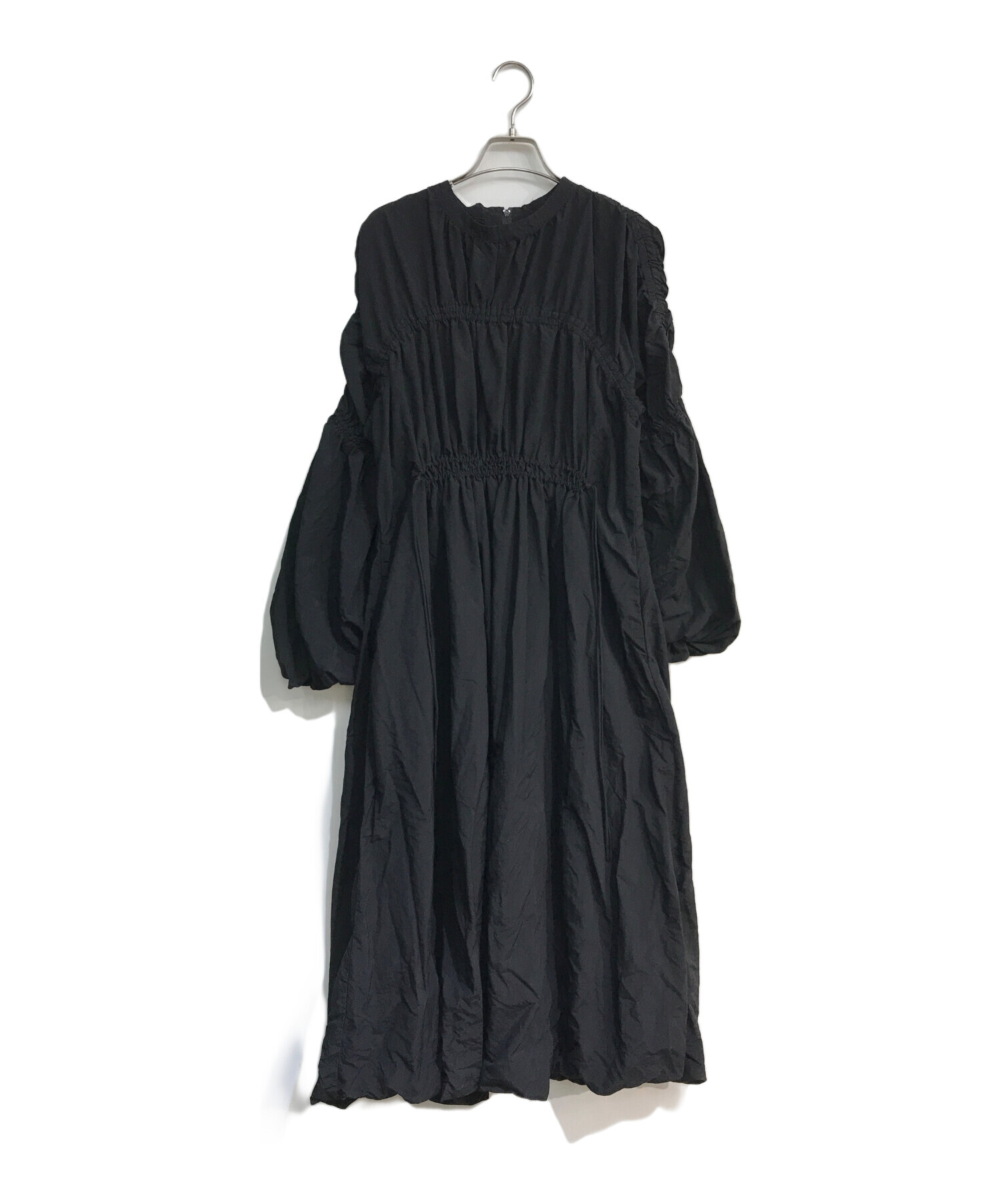 emmi 【emmi atelier】 ギャザーディティールワンピース 【公式通販】