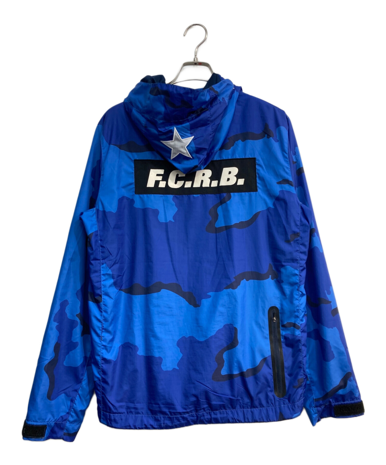 FCRB CAMOUFLAGE PRACTICE JACKET ブルー 【公式通販】