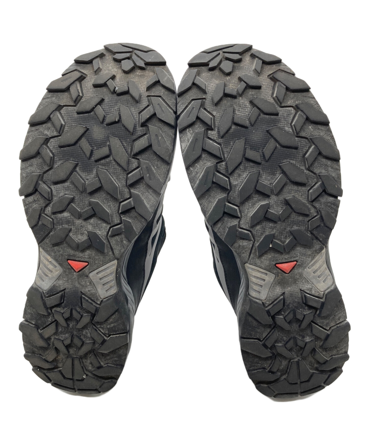 SALOMON GORE-TEX ブラック 23.5　13日まで値下げしました サロモンのGORE-TEX黒スニーカーって実は梅雨時の通勤にピッタリ