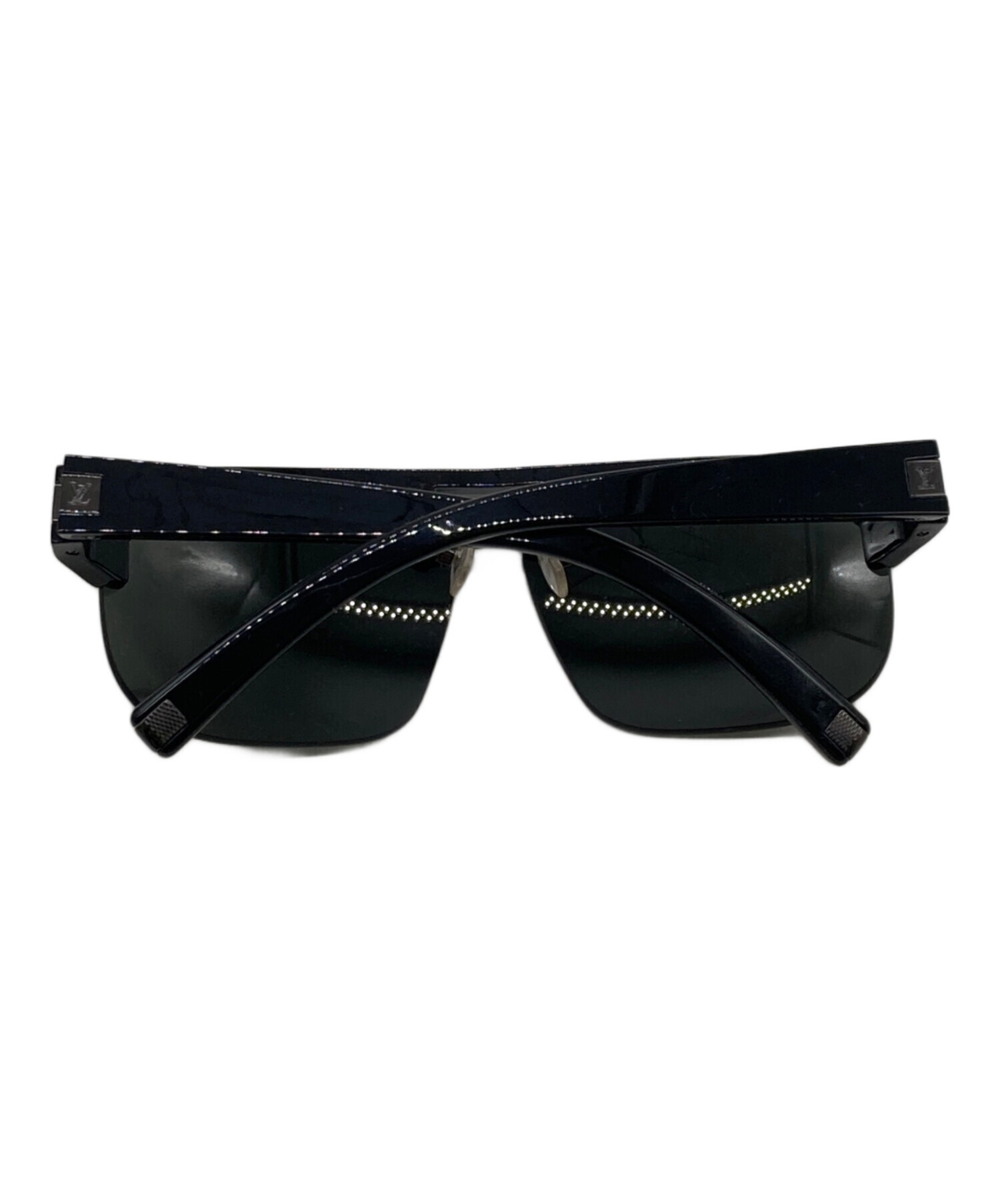 未使用品 LOUIS VUITTON アティチュード パイロット サングラス 未使用品 LOUIS VUITTON アティチュード パイロット サングラス 2025年