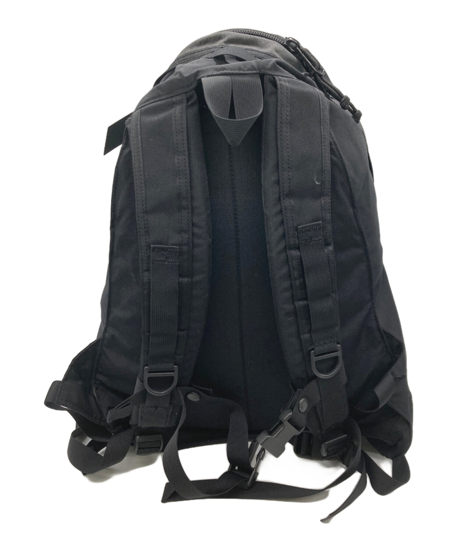 新品 未開封 40周年 グレゴリー×ビームス別注 デイパック ブラック 旧ロゴ GREGORY(グレゴリー)〉×BEAMS more！｜ビームス ジャパン｜BEAMS