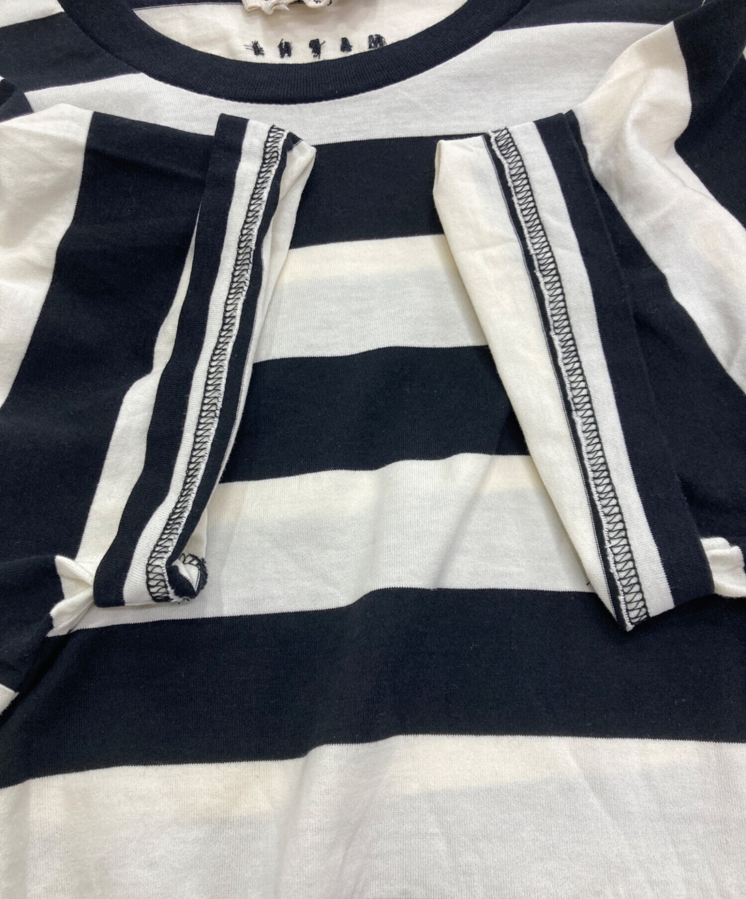 中古・古着通販】MARNI (マルニ) ボーダーTシャツ ホワイト×ブラック