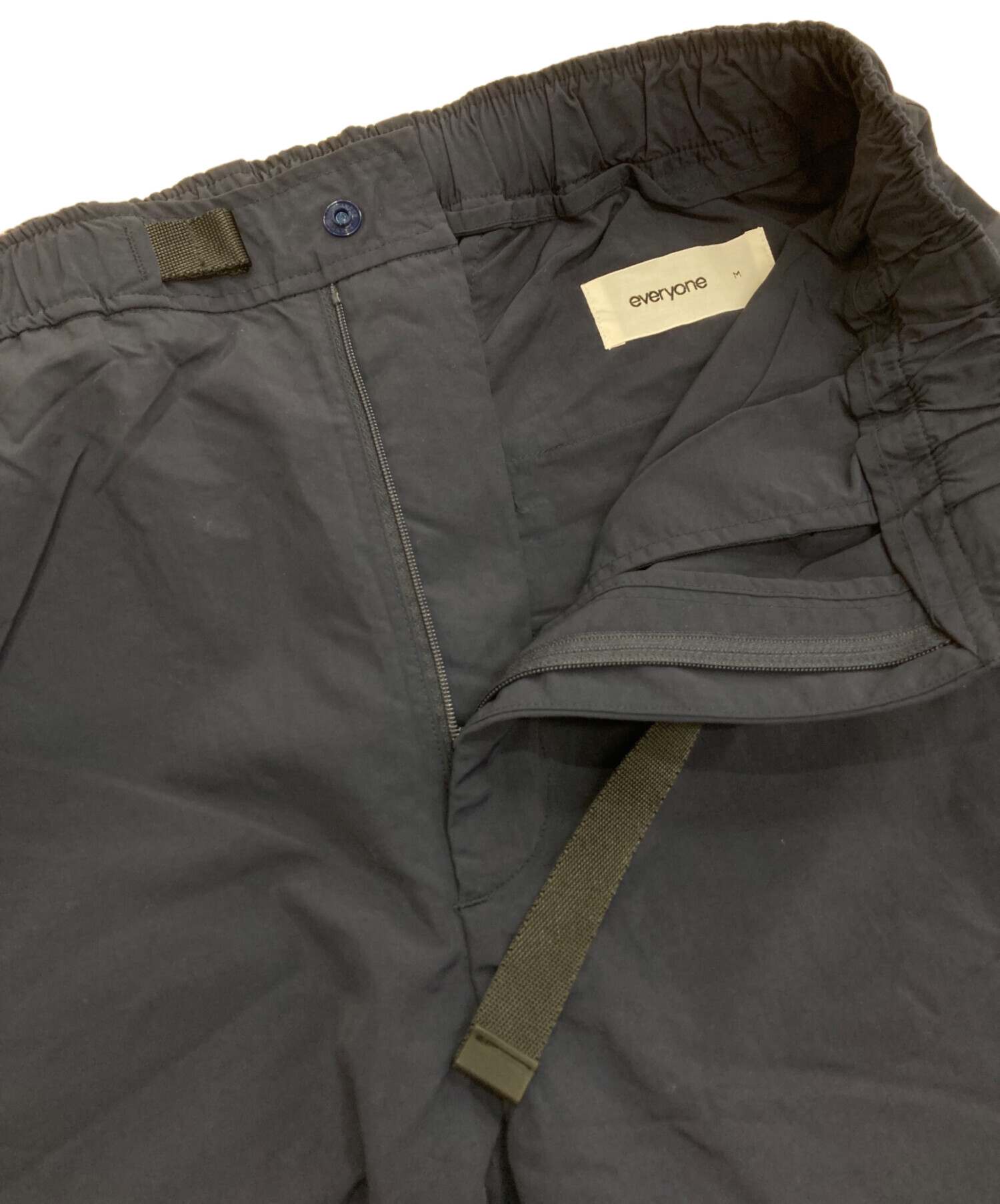 中古・古着通販】everyone (エブリワン) ベルテッドナイロンパンツ