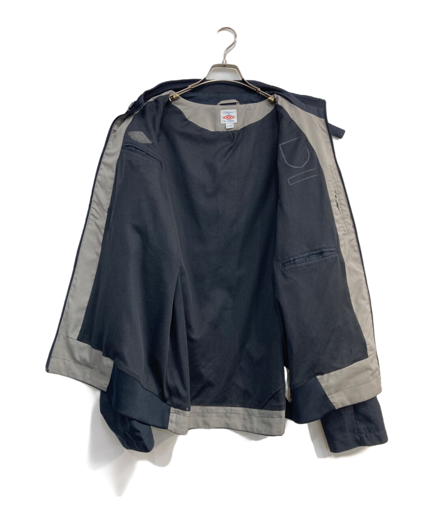 【レア】Umbro UNIT EDFC ジップアップジャケット 中古・古着通販】UMBRO (アンブロ) ジップアップジャケット ネイビー