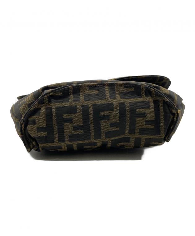 【未使用級】Fendi ショルダーバッグ カメラバッグ ズッカ ブラウン 中古・古着通販】FENDI (フェンディ) ズッカショルダーバッグ ブラウン