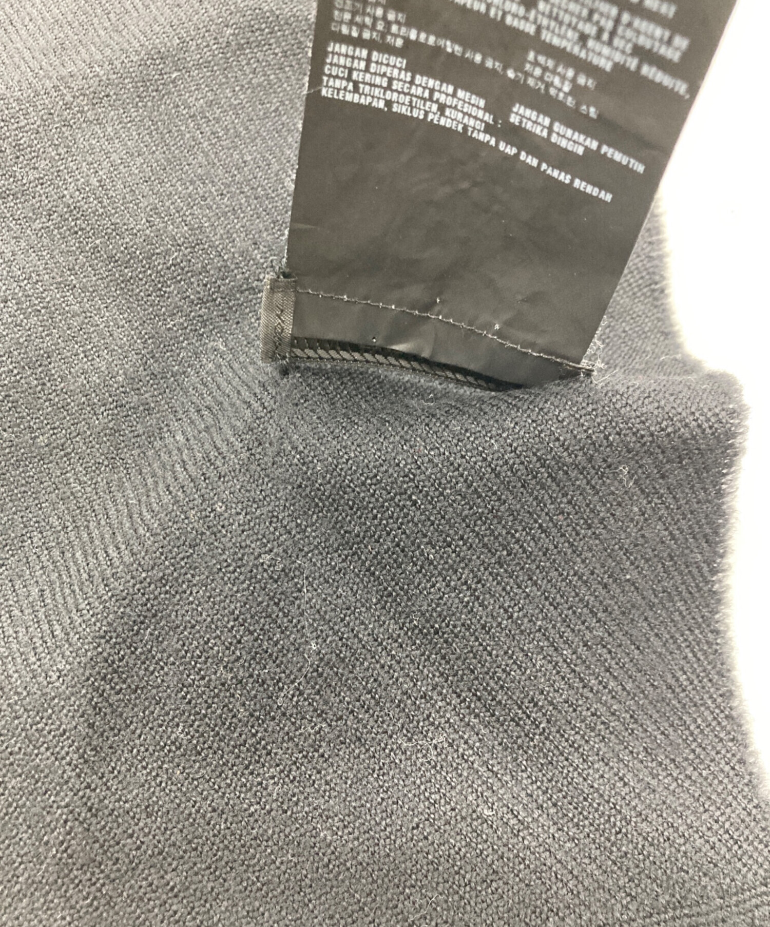 中古・古着通販】PRADA (プラダ) ロゴ刺繍ウールマフラー ブラック