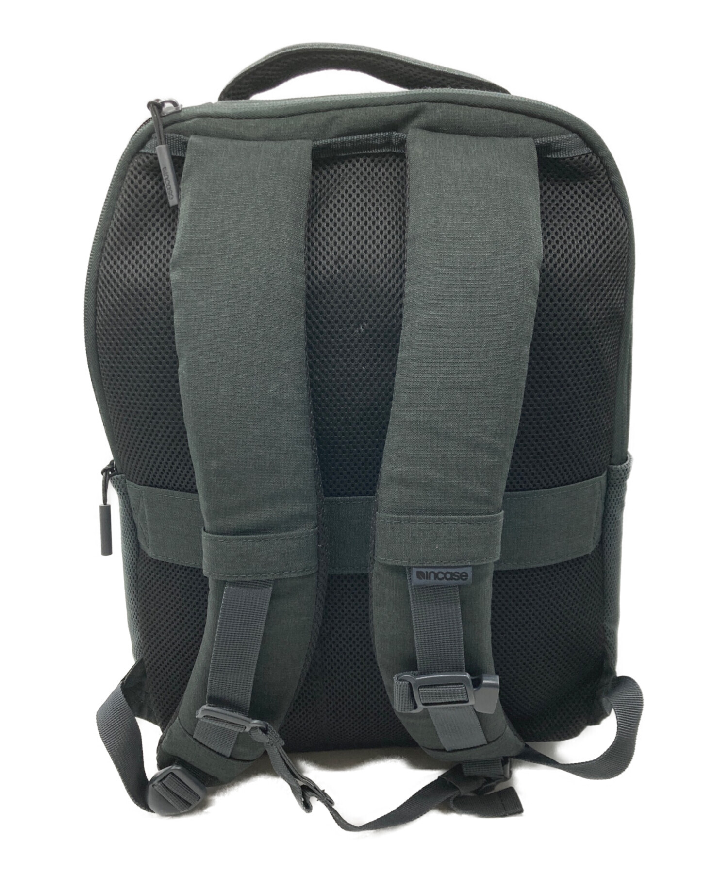 中古・古着通販】Incase (インケース) facet 25l backpack グレー 