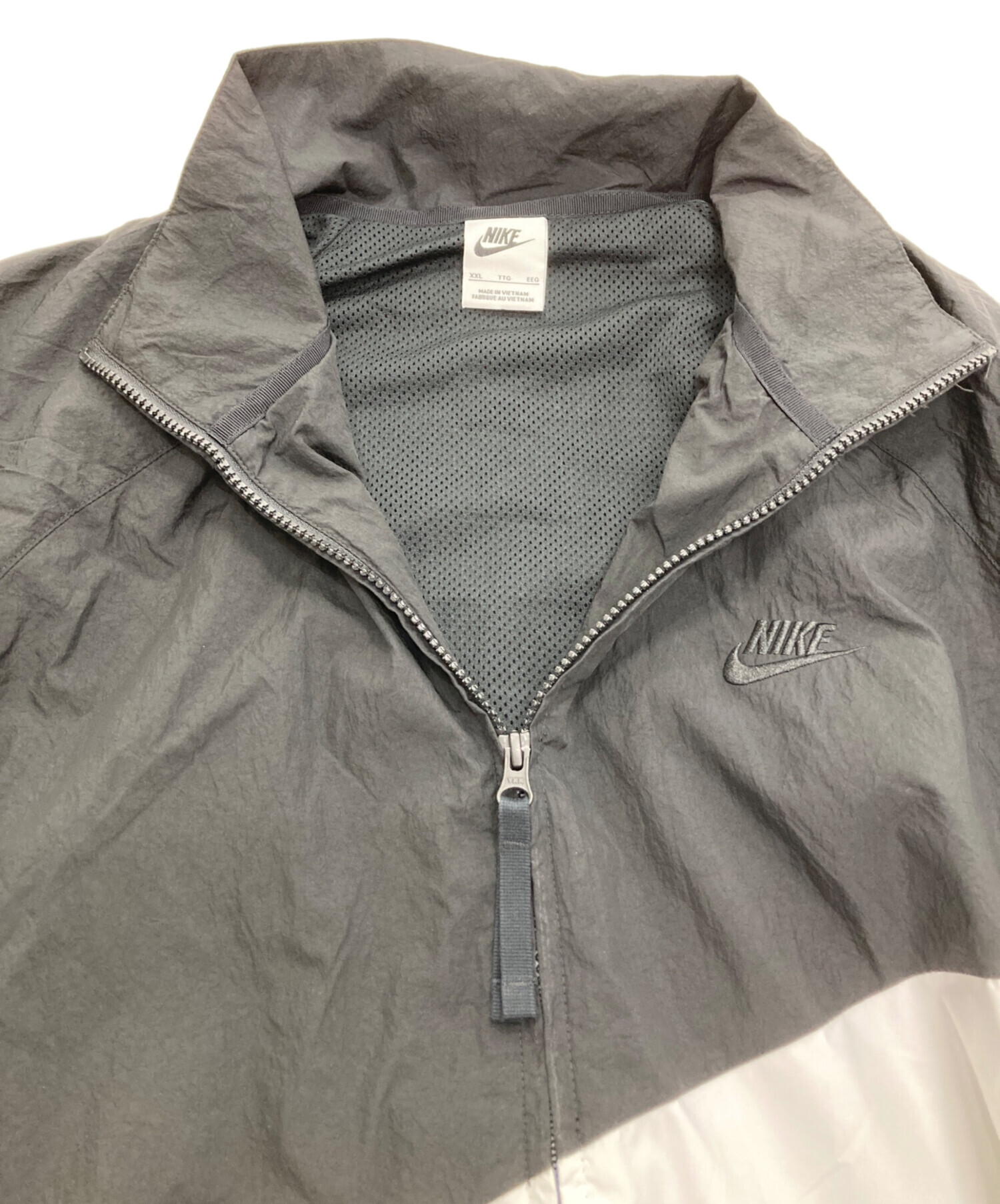 【NIKE】ブロードストーン/ホーム/【M】古着 中古・古着通販】NIKE (ナイキ) HBR STMT WOVEN JACKET ブラック