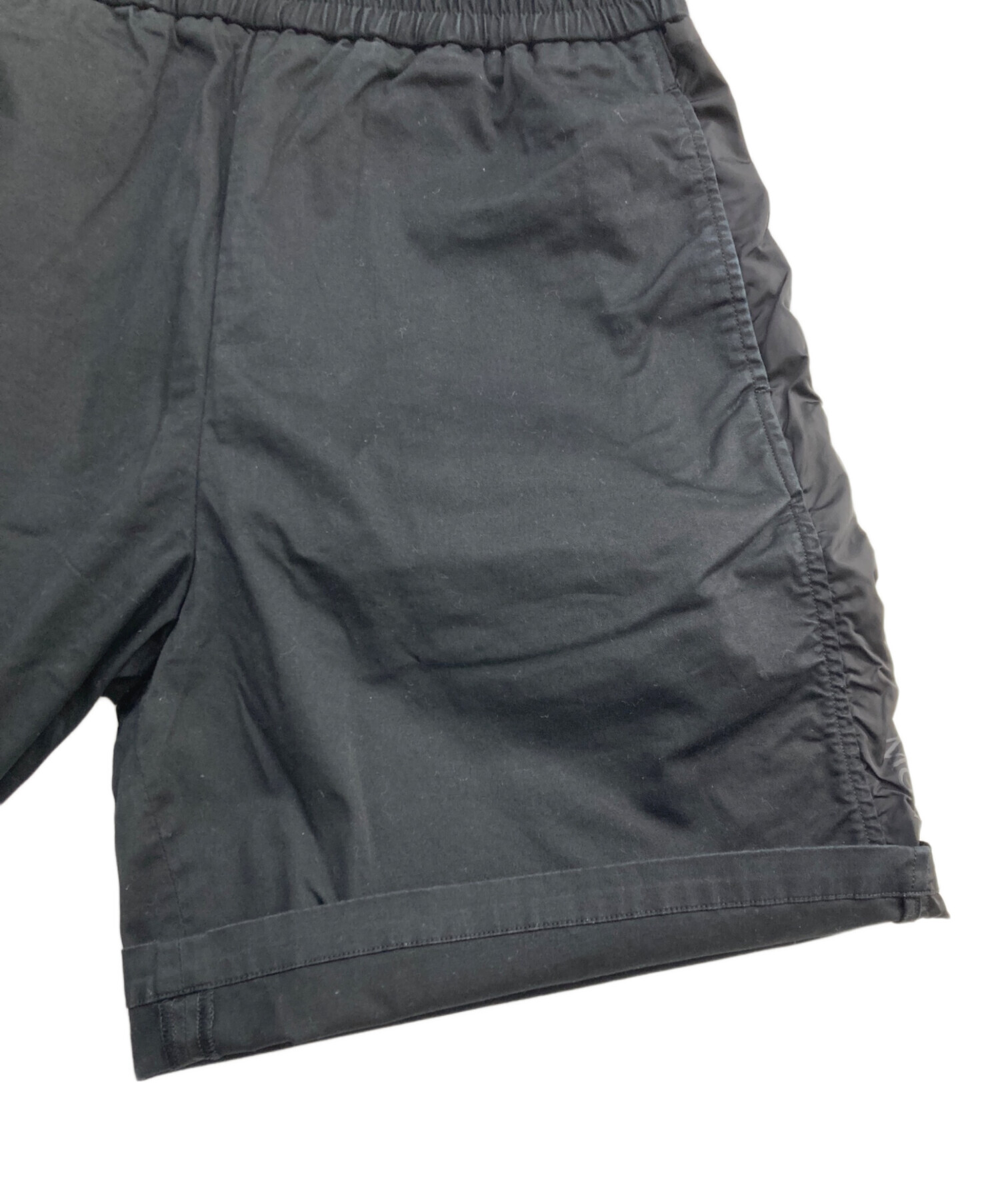 モンクレール PANTALONE CORTO ショートパンツ グレー XXL 中古・古着通販】MONCLER (モンクレール) PANTALONE BERMUDA ブラック