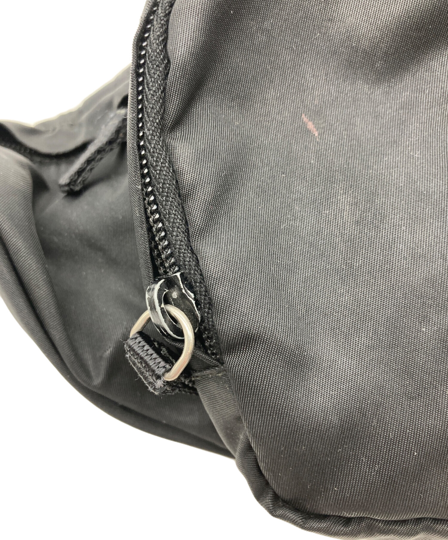 中古・古着通販】PRADA (プラダ) ナイロンボディバッグ ブラック