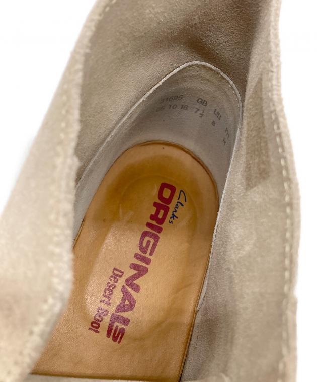 中古・古着通販】CLARKS (クラークス) チャッカーブーツ ベージュ