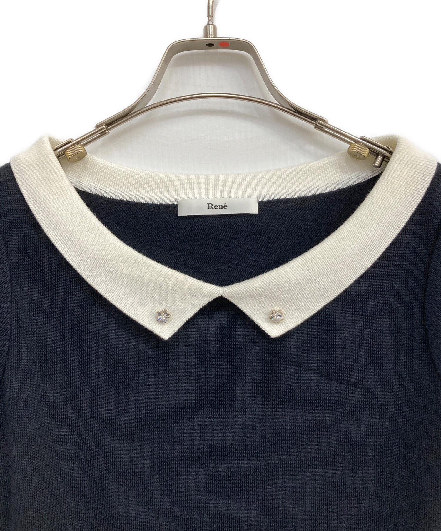 René - 美品 ルネ 34 ニット トップス プルオーバー 白襟 ペールブルー ホワイト 中古・古着通販】Rene (ルネ) 襟付ニット ネイビー×ホワイト サイズ:34