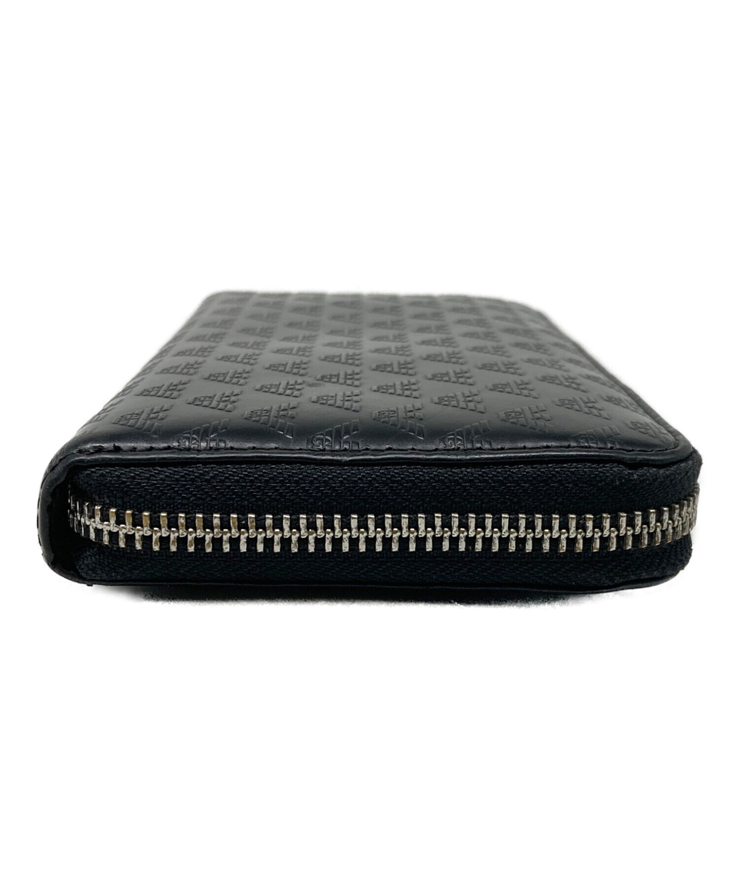 【激レア 未使用保管品】エンポリオアルマーニ　ラウンドジップ　長財布　エンボス 中古・古着通販】EMPORIO ARMANI (エンポリオアルマーニ) ラウンド