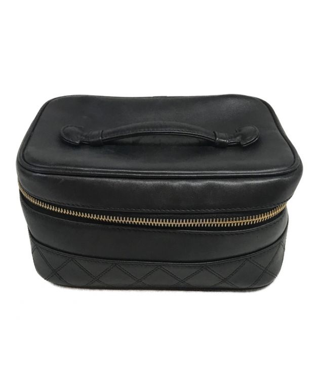 CHANEL シャネル　レザー　ビコローレ　バニティポーチ CHANEL/シャネル】ビコローレのバニティポーチが新入荷！今月の