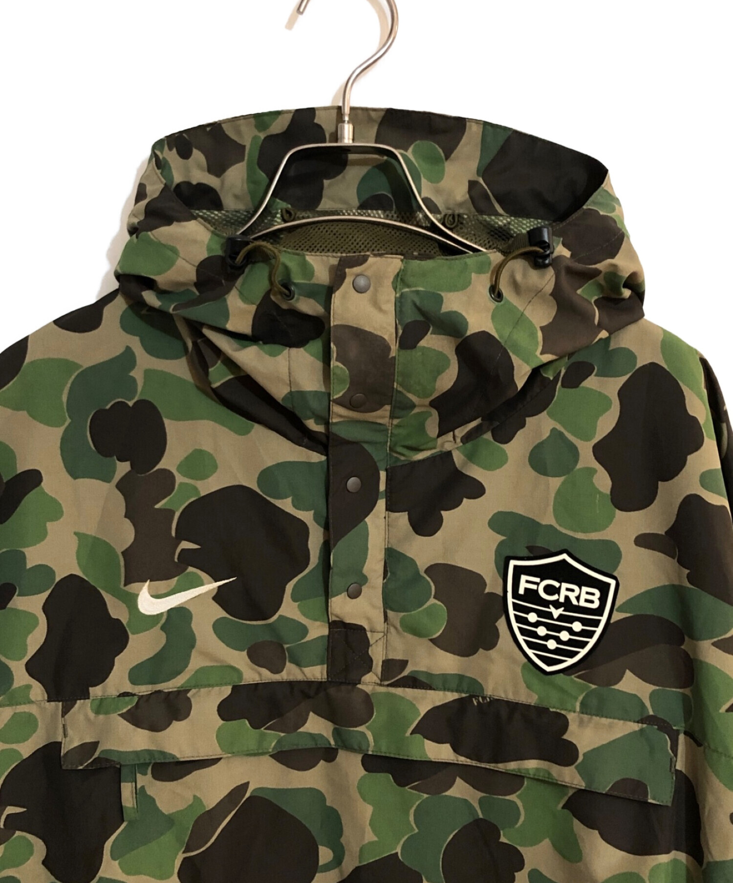 ソフ ナイキ FCRB ナイロンパーカー 迷彩 FCRB FCRealbristol ナイロン