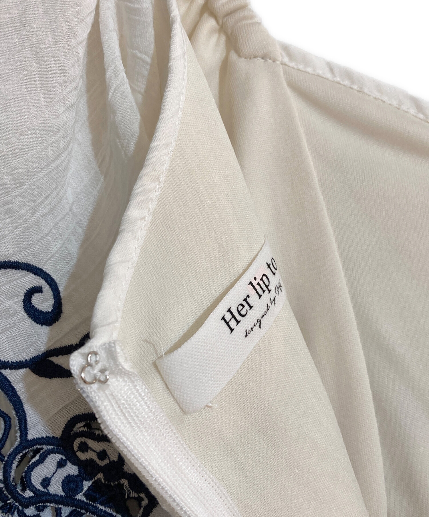 中古・古着通販】Her lip to (ハーリップトゥ) Cutwork Embroidery 