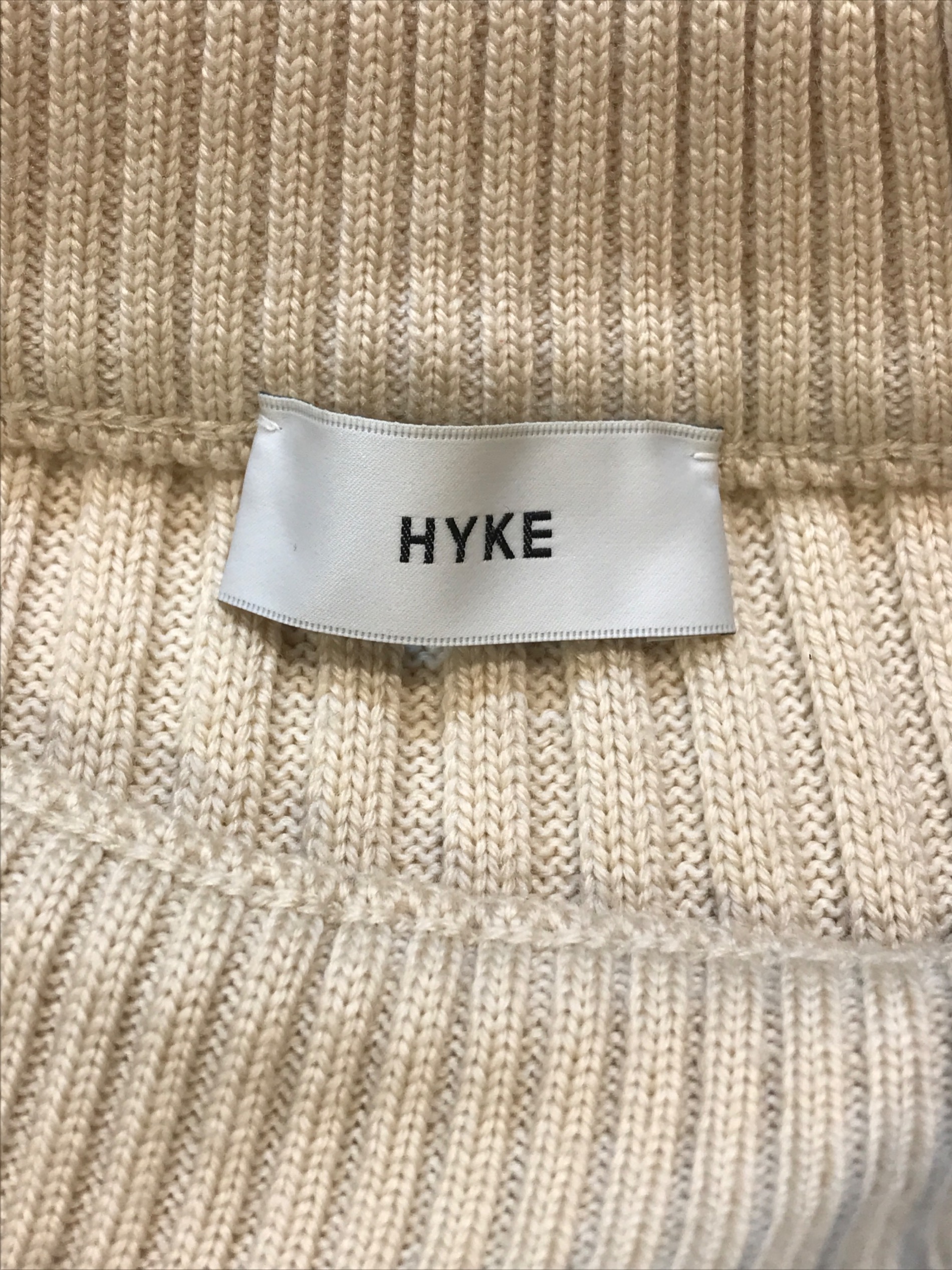 中古・古着通販】HYKE (ハイク) COMMAND SWEATER PONCHO アイボリー