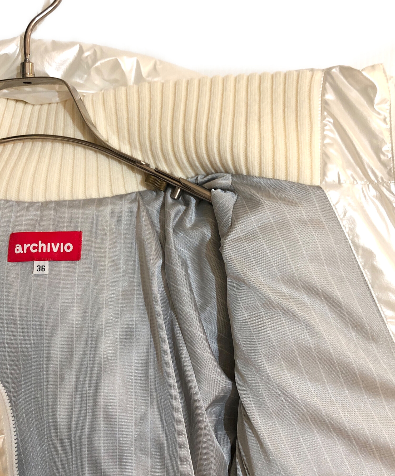 中古・古着通販】archivio (アルチビオ) メタリックキルト保温 中古・古着通販】archivio (アルチビオ) メタリックキルト保温