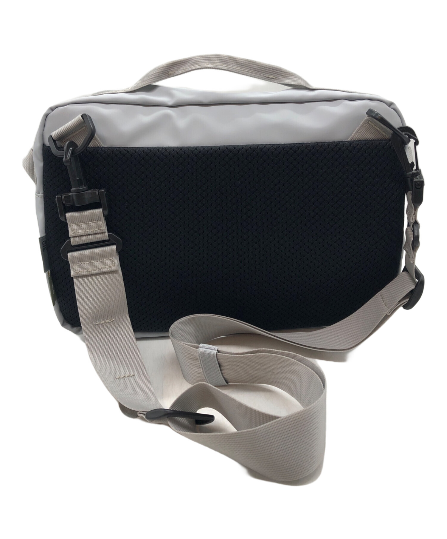 中古・古着通販】CIE (シー) GRID3 BOTTLE SHOULDER BAG ホワイト 