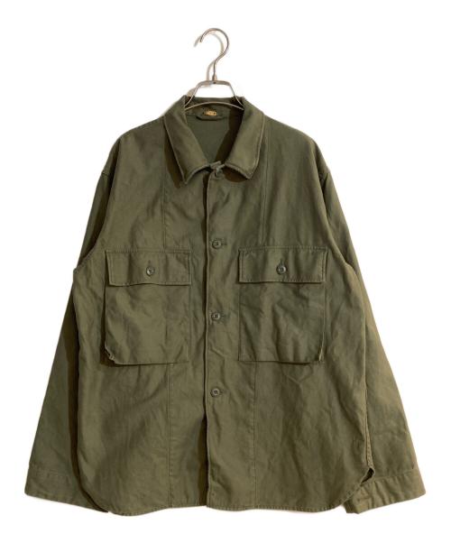 ドゥーズィエムクラス　ミリタリージャケット ヴィンテージ加工　日本製　カーキ Deuxieme Classe（ドゥーズィエムクラス）の「military シャツ