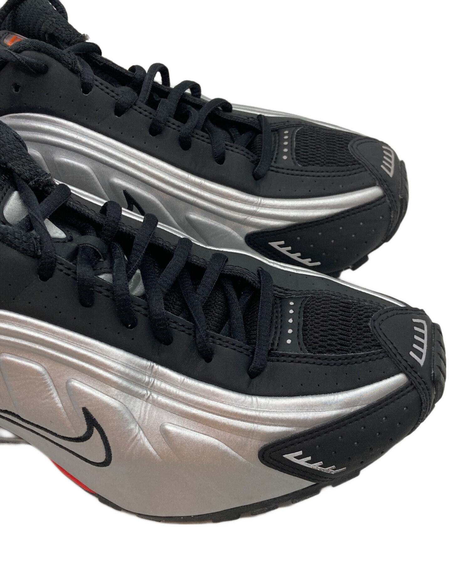 中古・古着通販】NIKE (ナイキ) Shox R4 BLACK METALLIC SILVER 