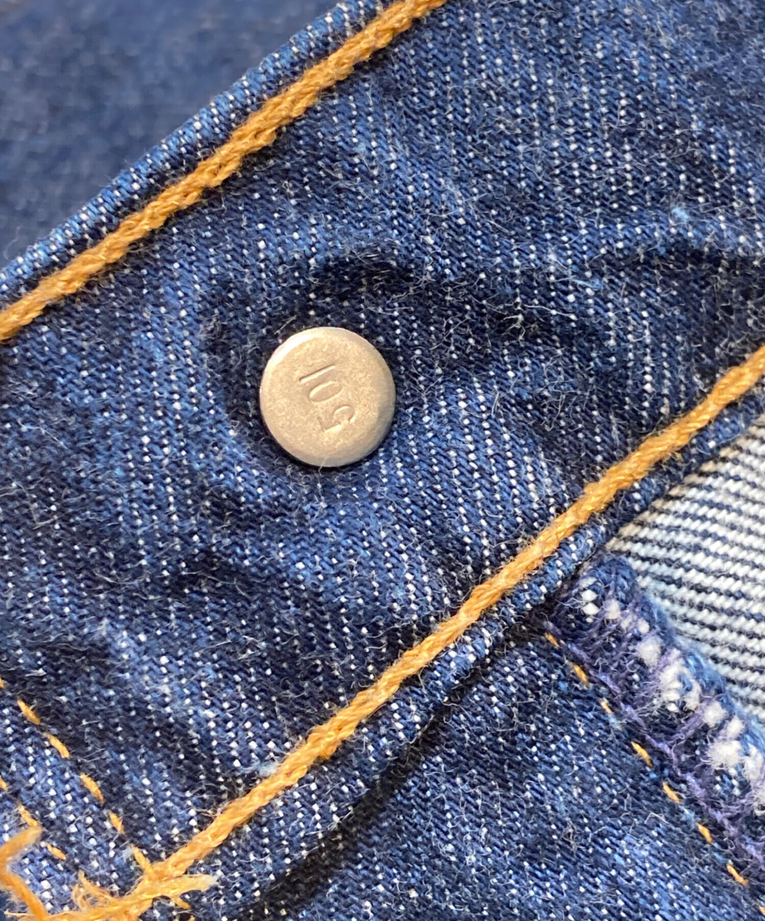 中古・古着通販】LEVI'S (リーバイス) 519デニムパンツ インディゴ