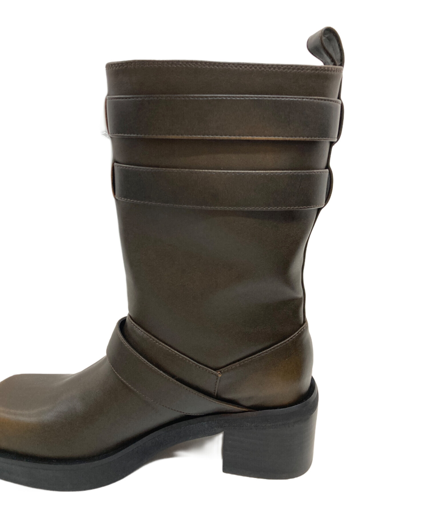 SABフォイル、フュースラージ、F753-K SABフォイル、フュースラージ