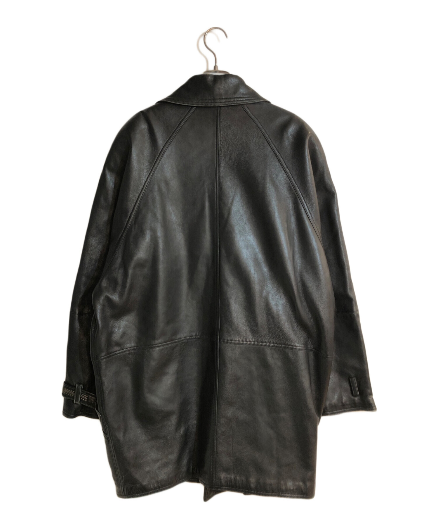 ジャンニ・ヴェルサーチ　レザージャケット　ハーフコート ジャンニ・ヴェルサーチ レザージャケット ハーフコート - メルカリ