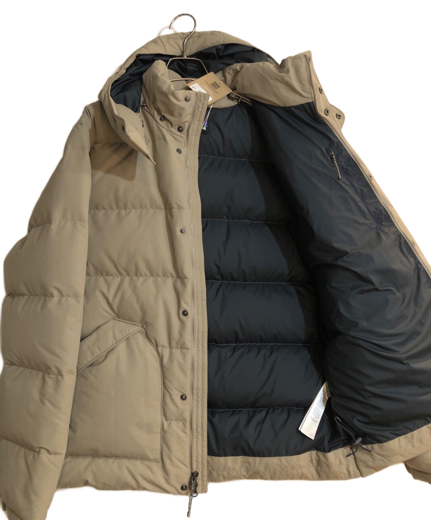 patagonia ベージュ ダウンジャケット 中古・古着通販】Patagonia (パタゴニア) ダウンドリフト