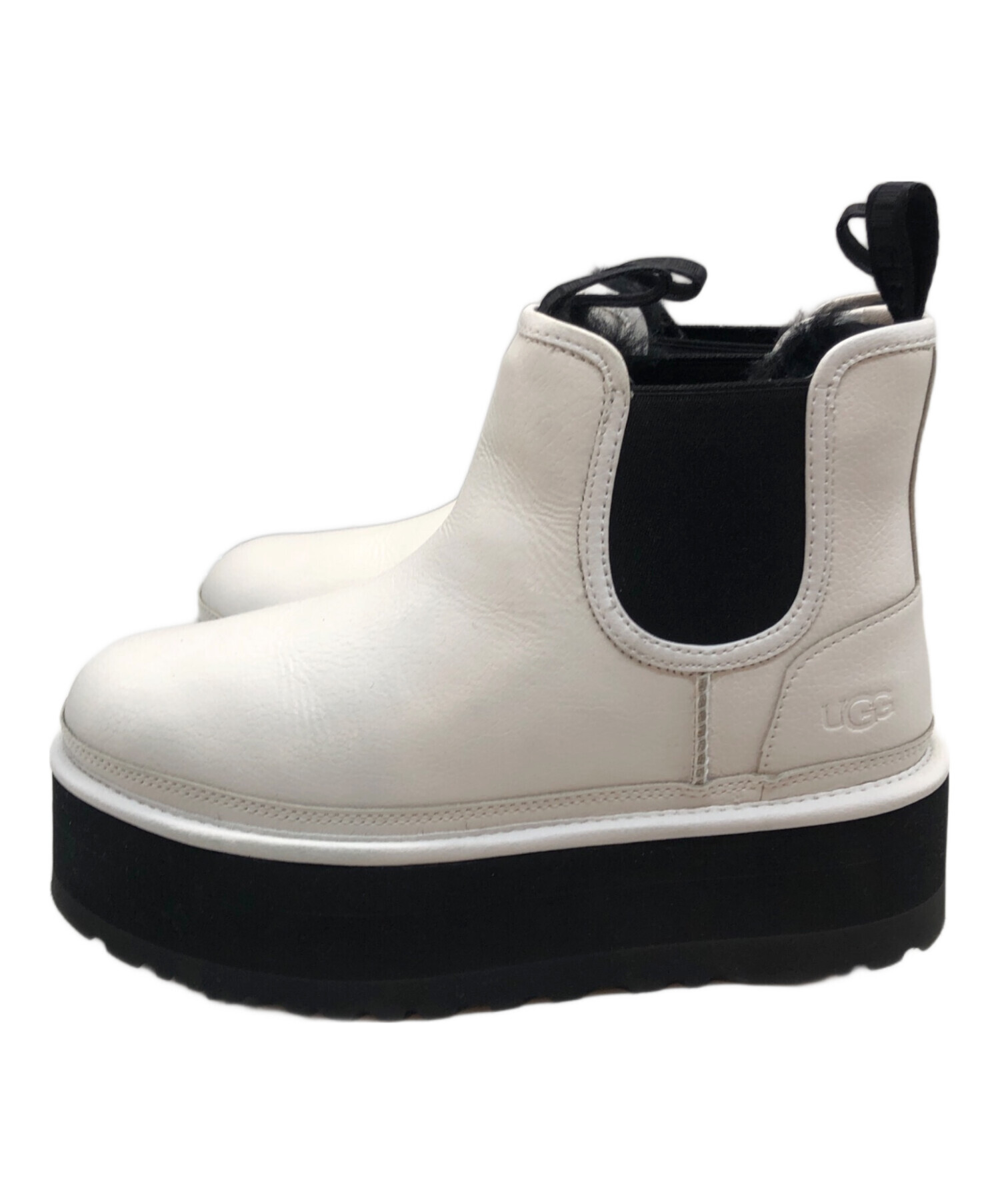中古・古着通販】UGG (アグ) ニューメル プラットフォーム チェルシー