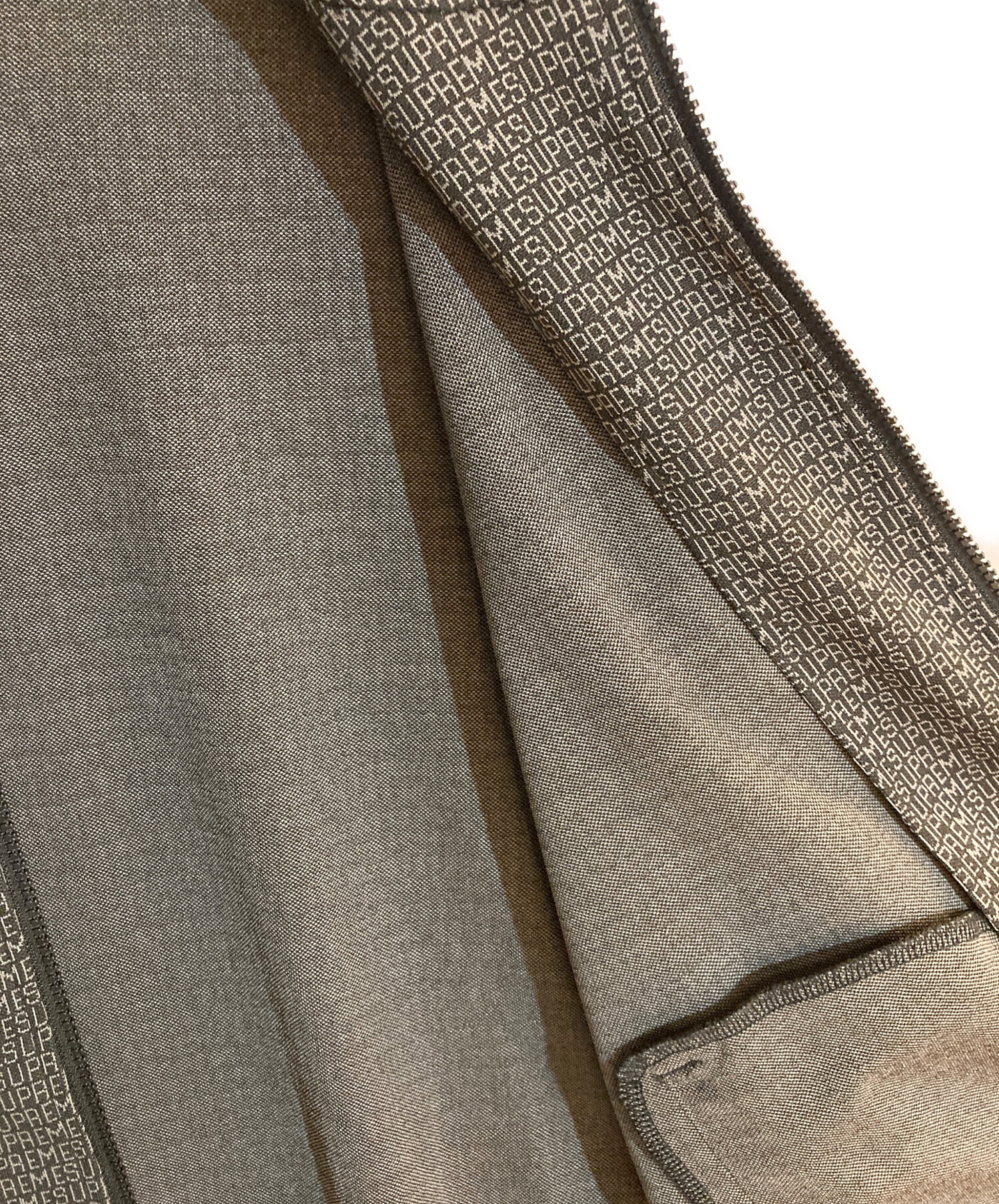 中古・古着通販】Supreme (シュプリーム) Repeat Track Jacket