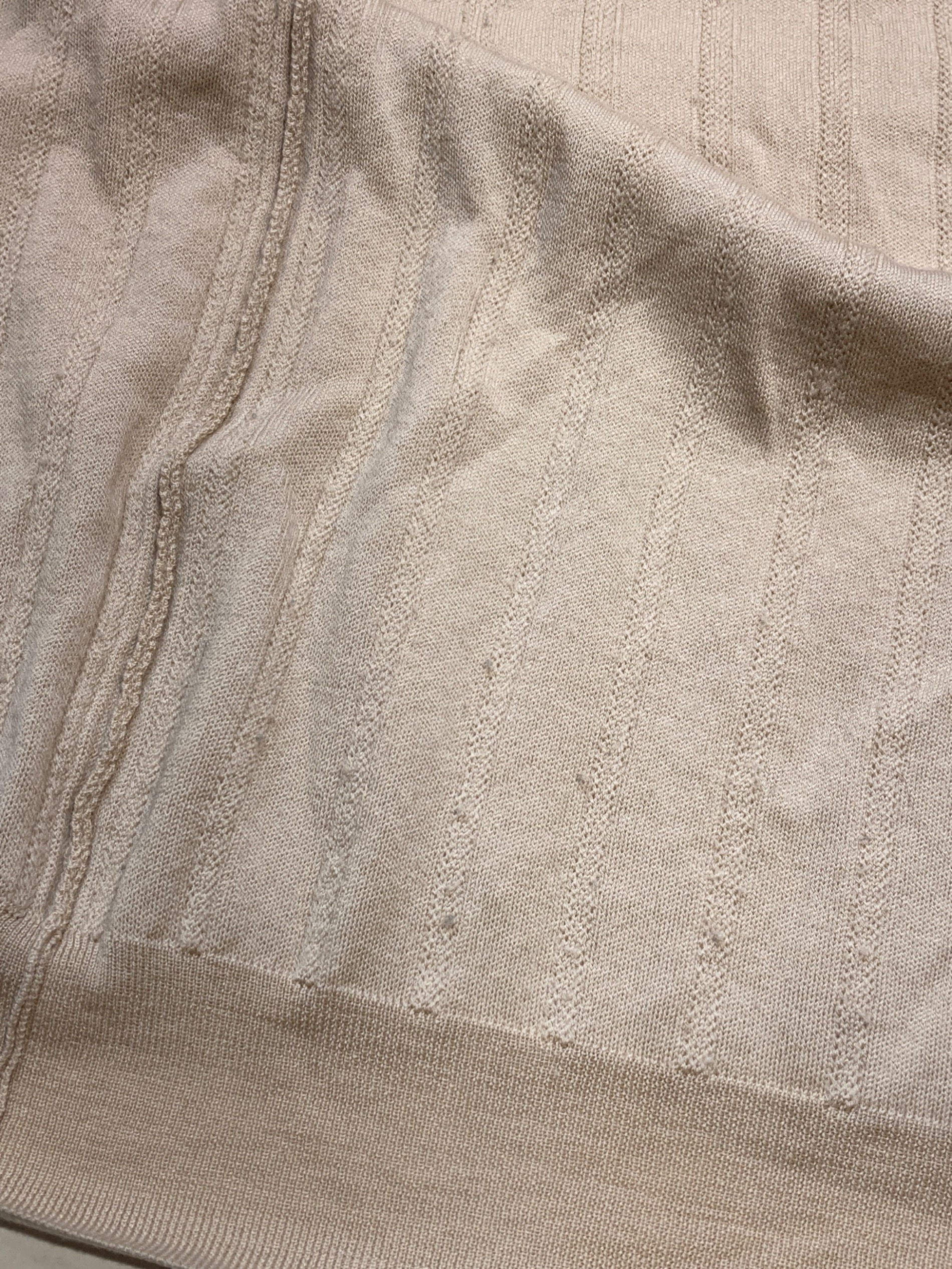 美品✨定価6万円✨ドゥロワー　12G天竺カーディガン　ロゴ刺繍　ベージュ　フリー 中古・古着通販】Drawer (ドゥロワー) ウールフリンジカーディガン