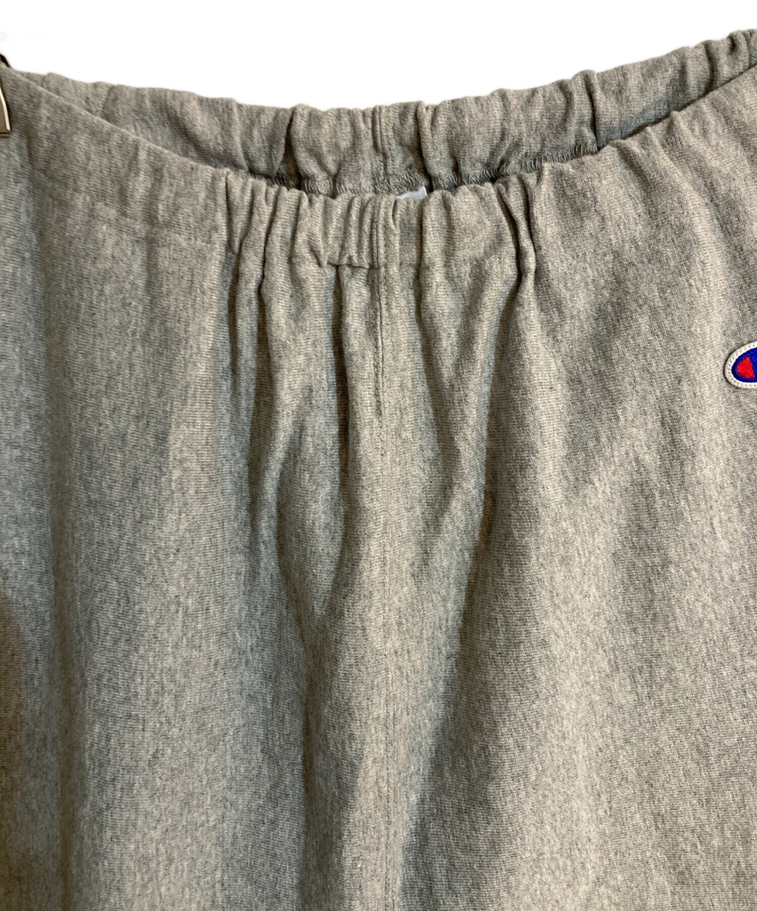 M/BEAMSビームス×チャンピオン/サルエルパンツ/スウェットパンツ/グレー Champion × BEAMS / 別注 スウェットパンツが2024年 2月下旬