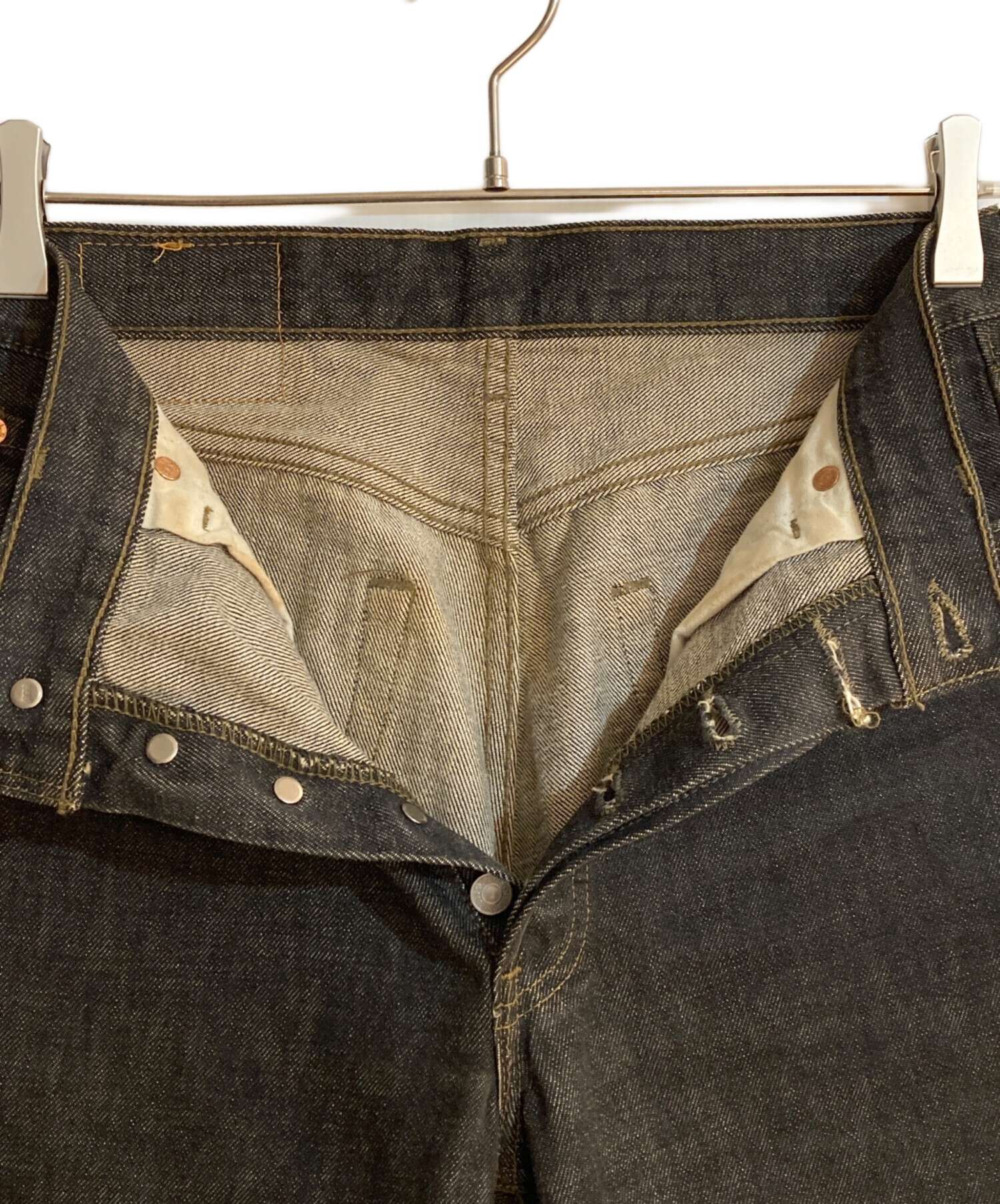 中古・古着通販】LEVI'S (リーバイス) 先染めブラックデニムパンツ